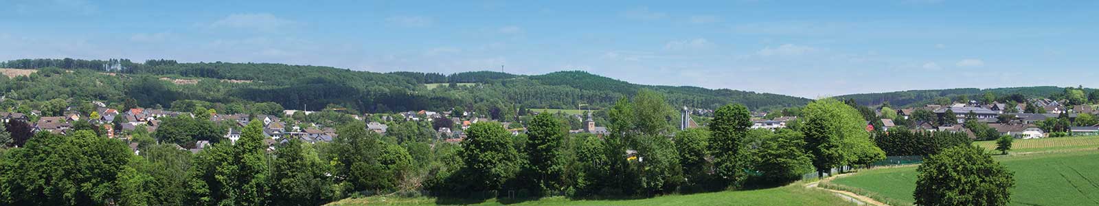 Panoramafoto des Kernortes Lindlar